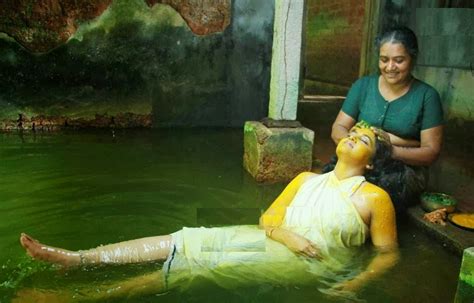 mallu bath scene